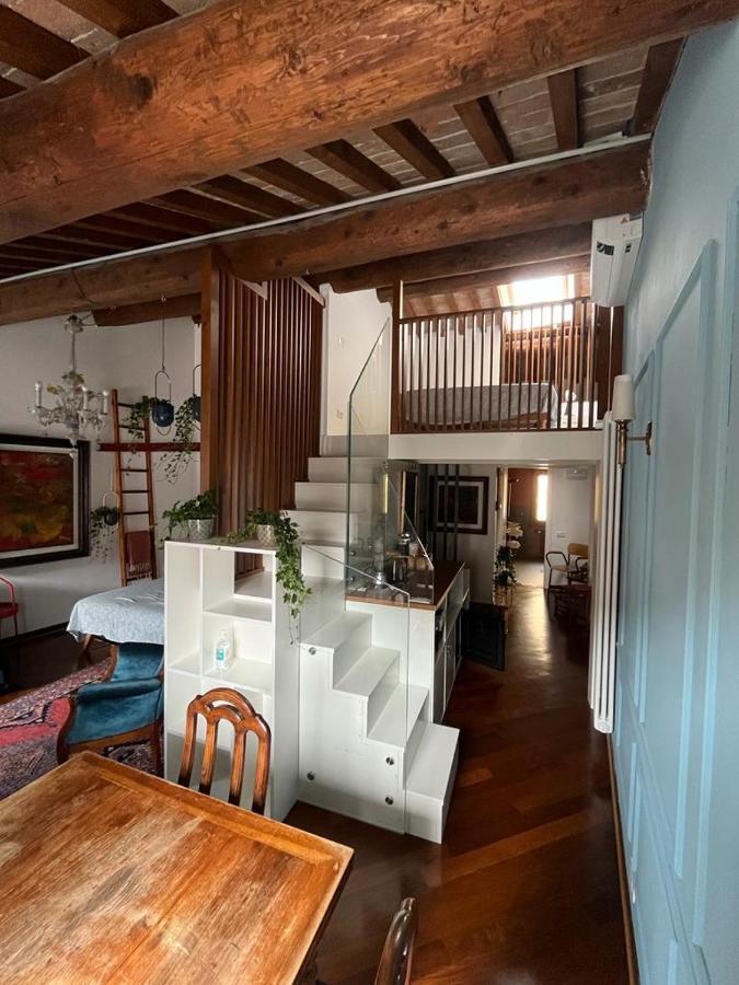 Elegante Alloggio In Casa Storica-Borgo Portello Падуя Экстерьер фото